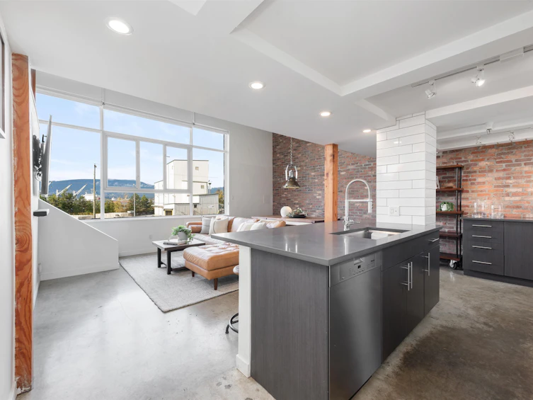 204-2001 Wall Street, Vancouver, BC, V6X 3B5 - 10