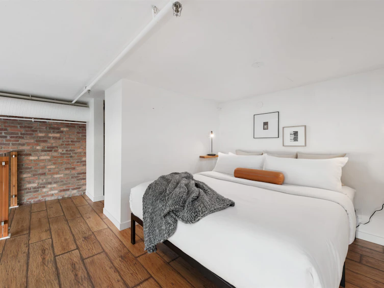 204-2001 Wall Street, Vancouver, BC, V6X 3B5 - 13