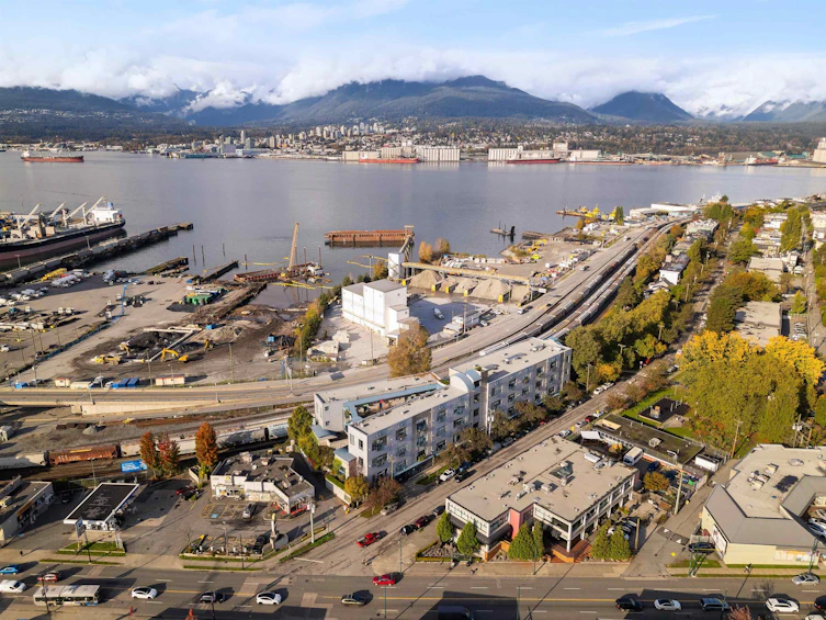 204-2001 Wall Street, Vancouver, BC, V6X 3B5 - 24