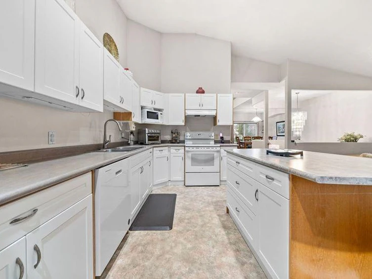19894 Hammond Road, Pitt Meadows, BC, V3Y 2R7 - 11