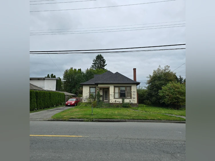 9670 Young Road, Chilliwack, BC, V2P 4T4 - 2