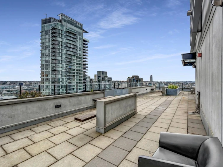 2302-1325 Rolston Street, Vancouver, BC, V6B 0M2 - 23