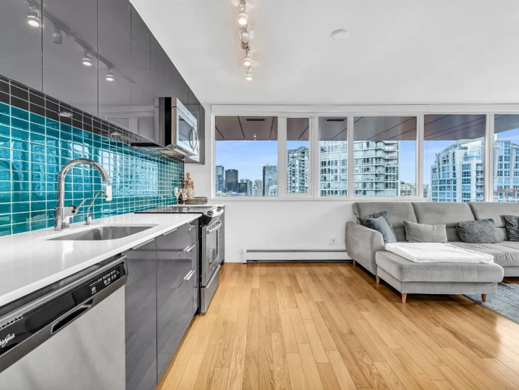 2302-1325 Rolston Street, Vancouver, BC, V6B 0M2 - 6