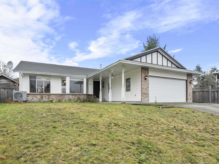 7831 124a Street, Surrey, BC, V3W 8P1 - 2