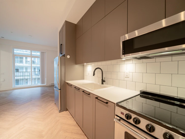 209-13933 105 Boulevard, Surrey, BC, V3T 0R6 - 12