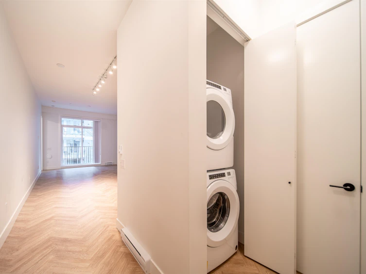 209-13933 105 Boulevard, Surrey, BC, V3T 0R6 - 20