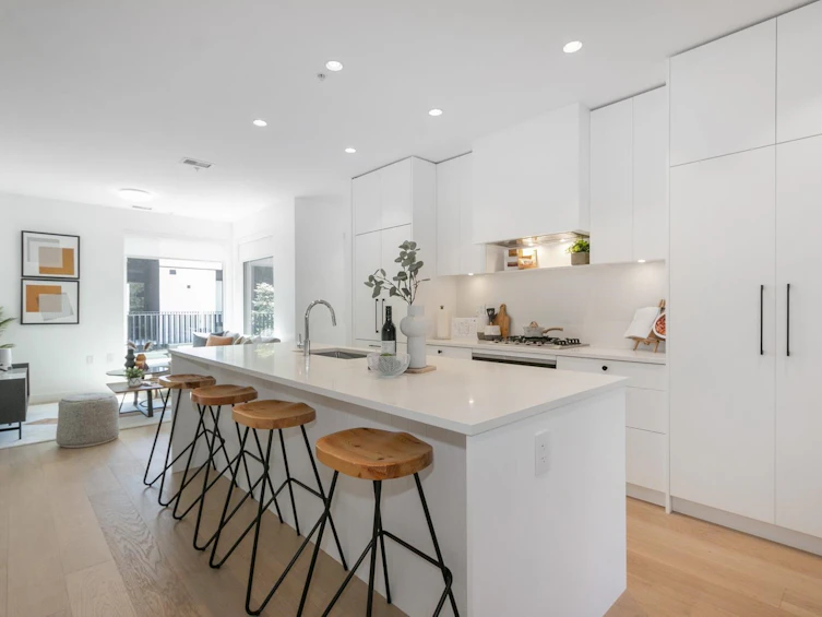 46 W King Edward Avenue, Vancouver, BC, V5Y 0N6 - 4