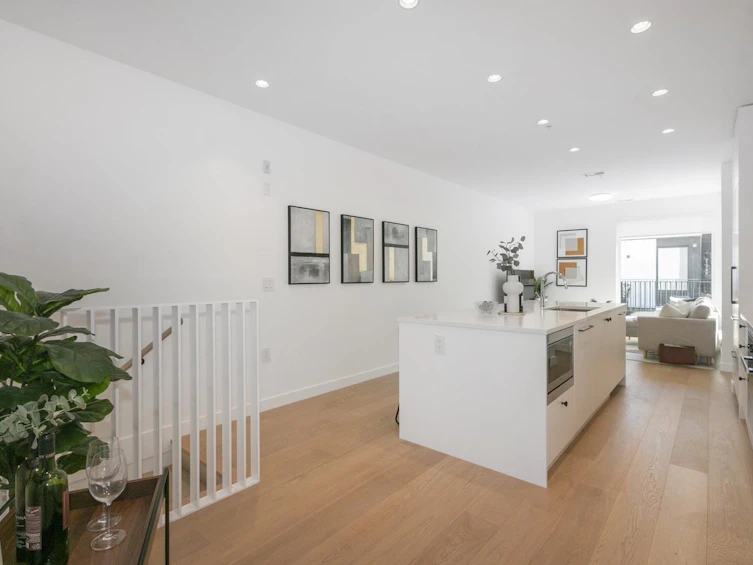 46 W King Edward Avenue, Vancouver, BC, V5Y 0N6 - 12