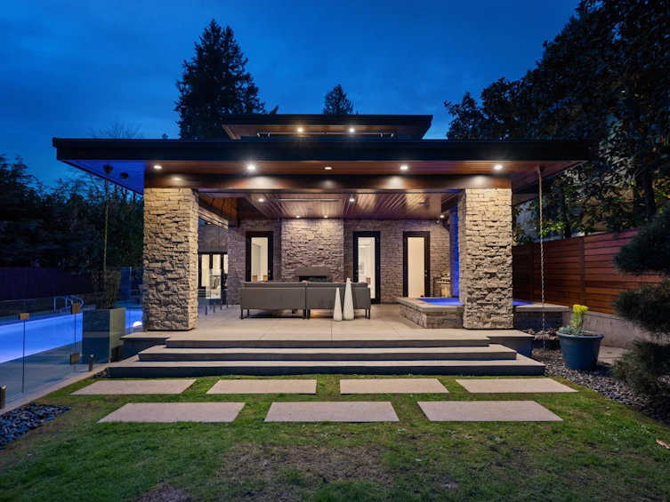 6350 Macdonald Street, Vancouver, BC, V6N 1E6 - 5