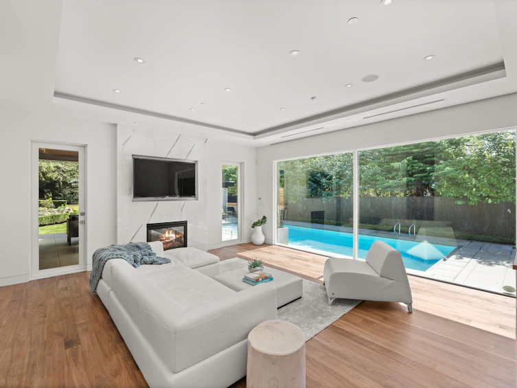 6350 Macdonald Street, Vancouver, BC, V6N 1E6 - 10
