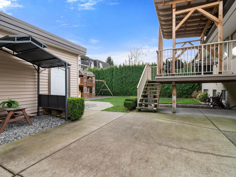 9490 Tupper Street, Chilliwack, BC, V2P 4G4 - 3
