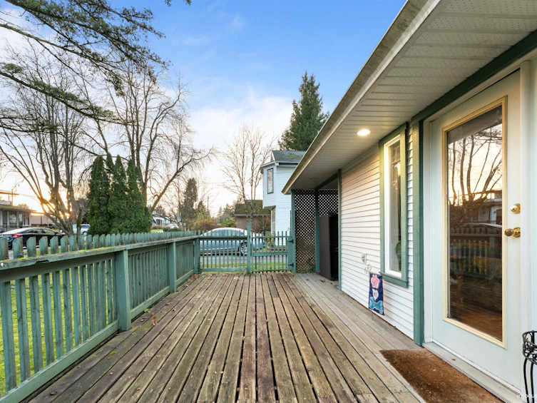 17313 58 Avenue, Surrey, BC, V3S 1K7 - 21