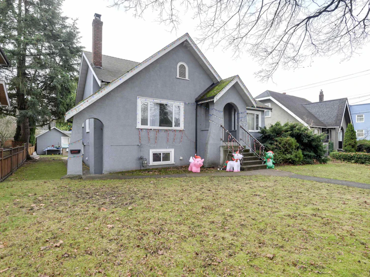 474 W 21st Avenue, Vancouver, BC, V5Y 2E7 - 2