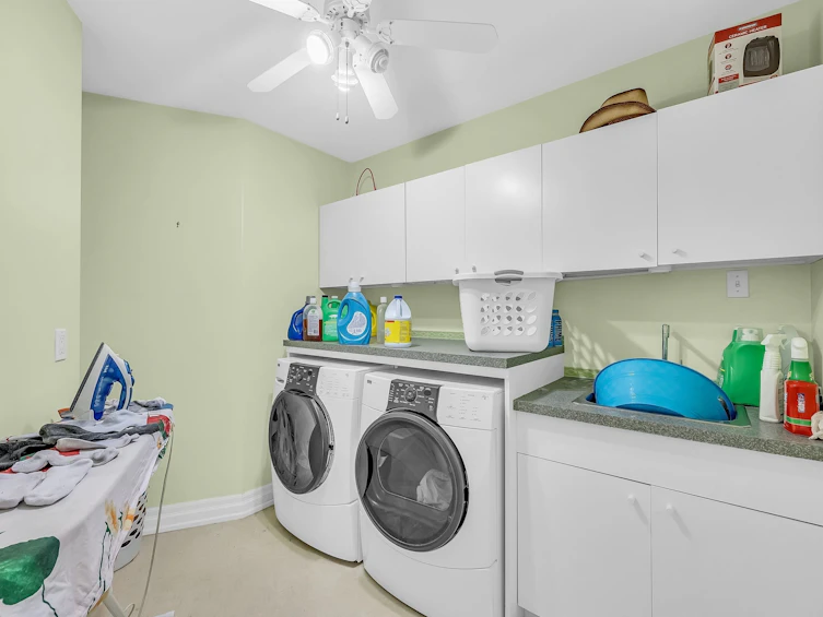 13371 21a Avenue, Surrey, BC, V4A 9N1 - 18