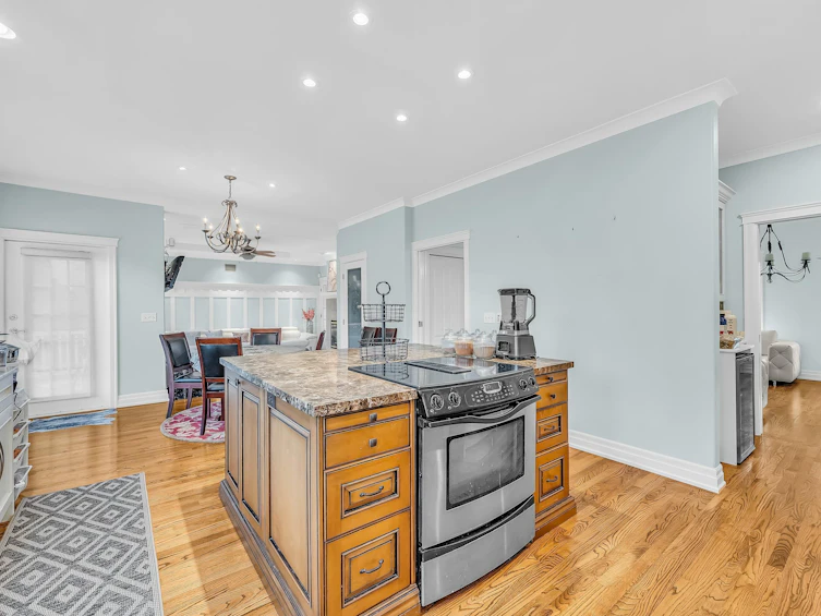 13371 21a Avenue, Surrey, BC, V4A 9N1 - 27