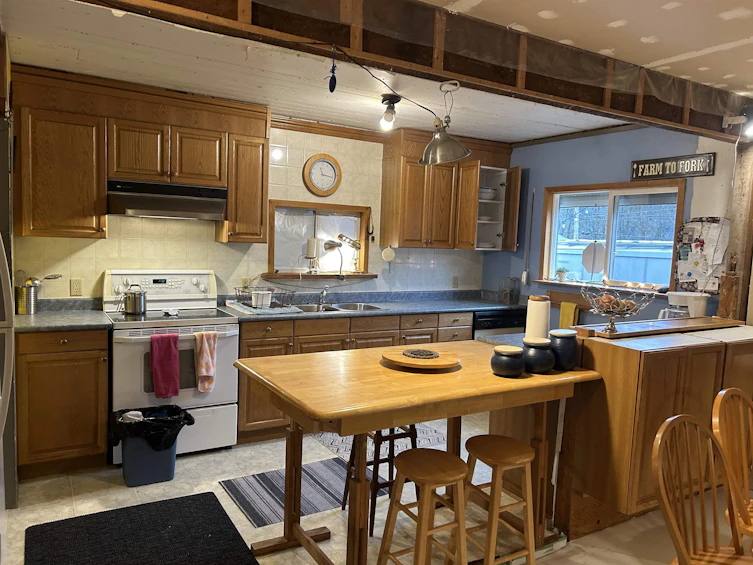 31229 Douglas Street, Hope, BC, V0K 2S0 - 3