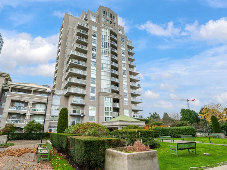 310-10523 University Drive, Surrey, BC, V3T 5T8 - 3