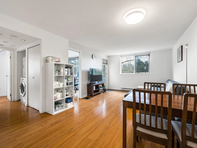 310-10523 University Drive, Surrey, BC, V3T 5T8 - 8