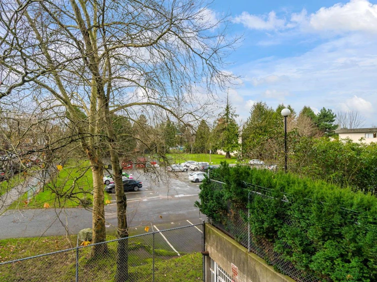 310-10523 University Drive, Surrey, BC, V3T 5T8 - 17