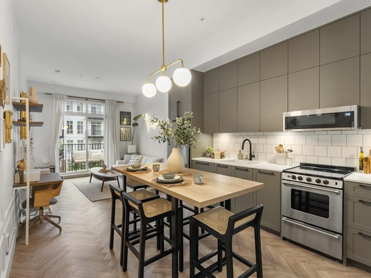 318-13929 105 Boulevard, Surrey, BC, V3T 0R5 - 8