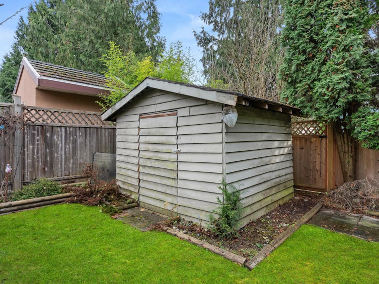 11842 72a Avenue, Delta, BC, V4C 1B5 - 35