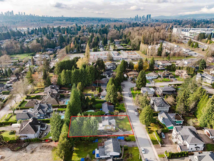 7970 Hunter Street, Burnaby, BC, V5A 2B9 - 4