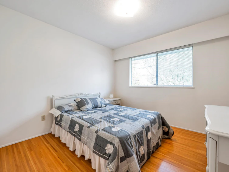 7970 Hunter Street, Burnaby, BC, V5A 2B9 - 14