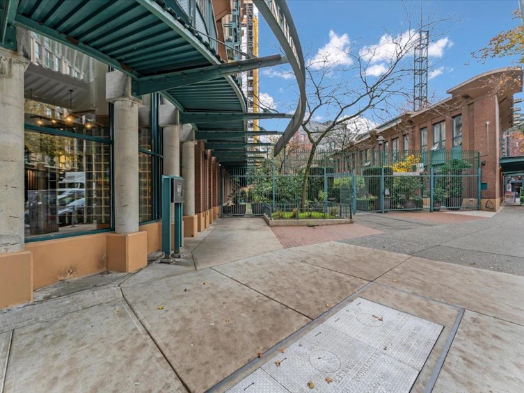 210-22 E Cordova Street, Vancouver, BC, V6A 1K2 - 20