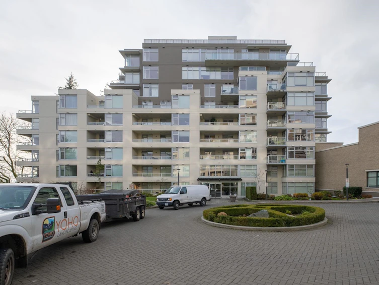 509-9298 University Crescent, Burnaby, BC, V5A 4X8 - 2