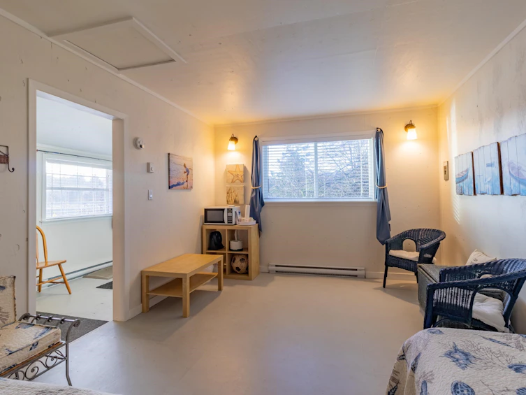 73 Madrona Road, Galiano Island, BC, V0N 1P0 - 37