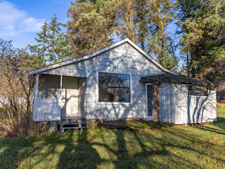 73 Madrona Road, Galiano Island, BC, V0N 1P0 - 38