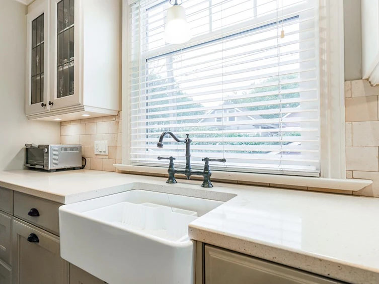 869 W 17th Avenue, Vancouver, BC, V5Z 1V3 - 7