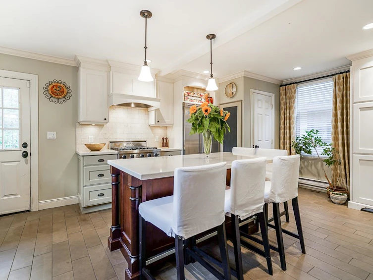 869 W 17th Avenue, Vancouver, BC, V5Z 1V3 - 5