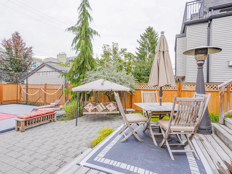 869 W 17th Avenue, Vancouver, BC, V5Z 1V3 - 34