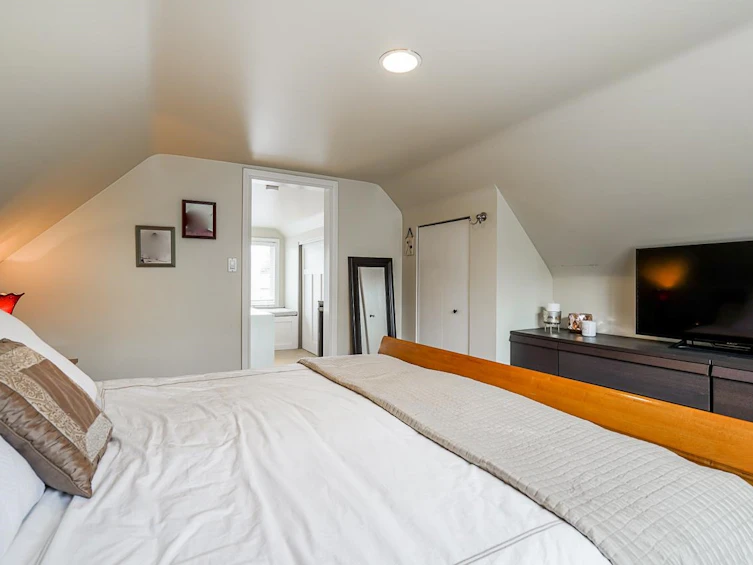 869 W 17th Avenue, Vancouver, BC, V5Z 1V3 - 14