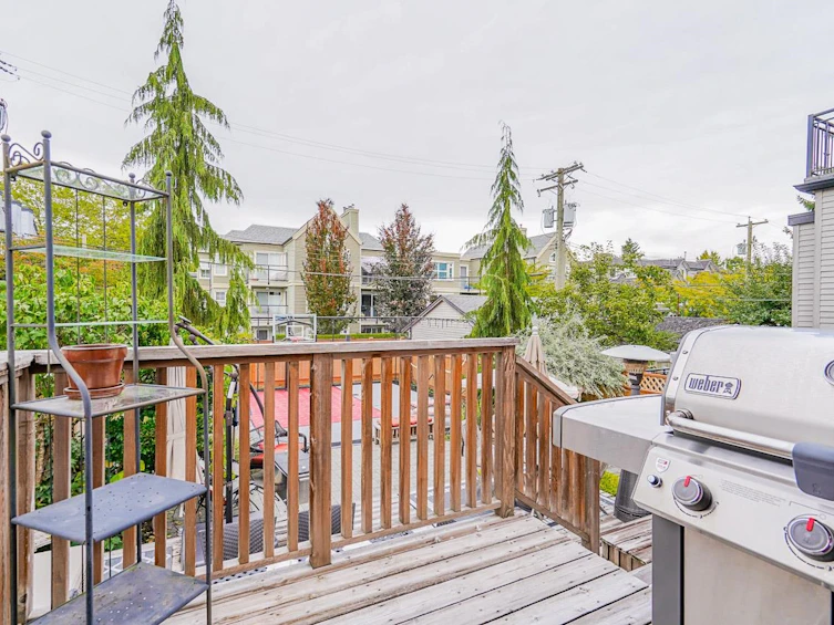869 W 17th Avenue, Vancouver, BC, V5Z 1V3 - 31
