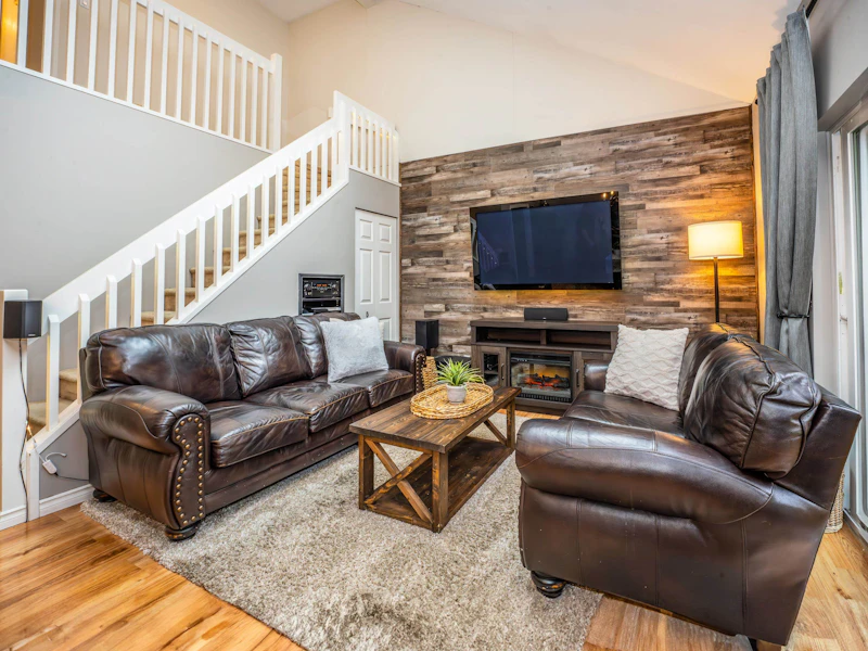 13 - 12070 207a Street, Maple Ridge BC V2X 9Y1