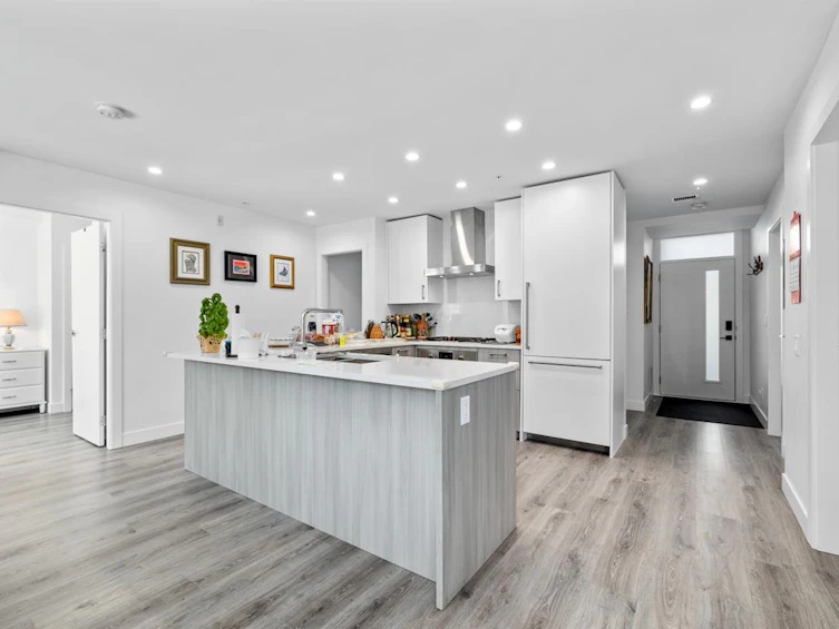142-2060 Curling Road, North Vancouver, BC, V7P 0E1 - 4