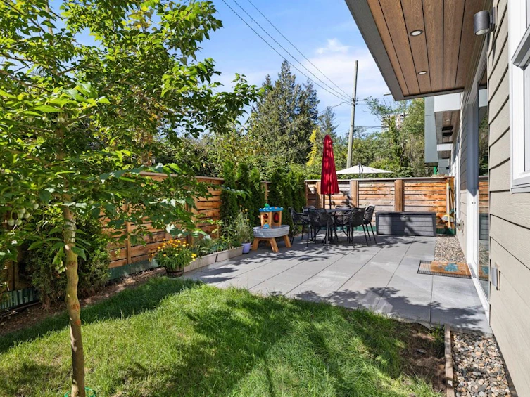 142-2060 Curling Road, North Vancouver, BC, V7P 0E1 - 16