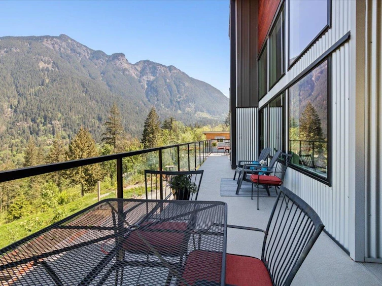 66418 Othello Road, Hope, BC, V0X 1L1 - 5
