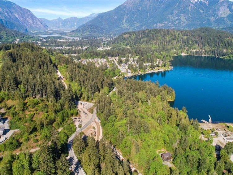 66418 Othello Road, Hope, BC, V0X 1L1 - 3