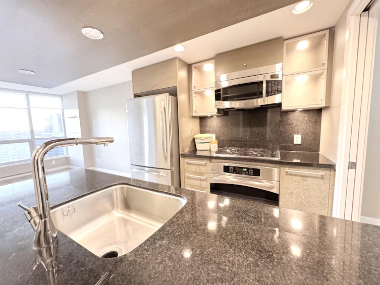 2207-833 Seymour Street, Vancouver, BC, V6B 0G4 - 6