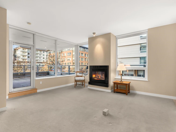 306-3382 Wesbrook Mall, Vancouver, BC, V6S 0A7 - 15