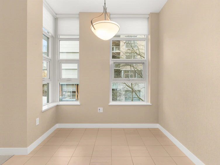 306-3382 Wesbrook Mall, Vancouver, BC, V6S 0A7 - 21