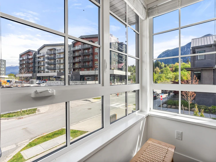 1369 Marinaside Place, Squamish, BC, V8B 1A8 - 22