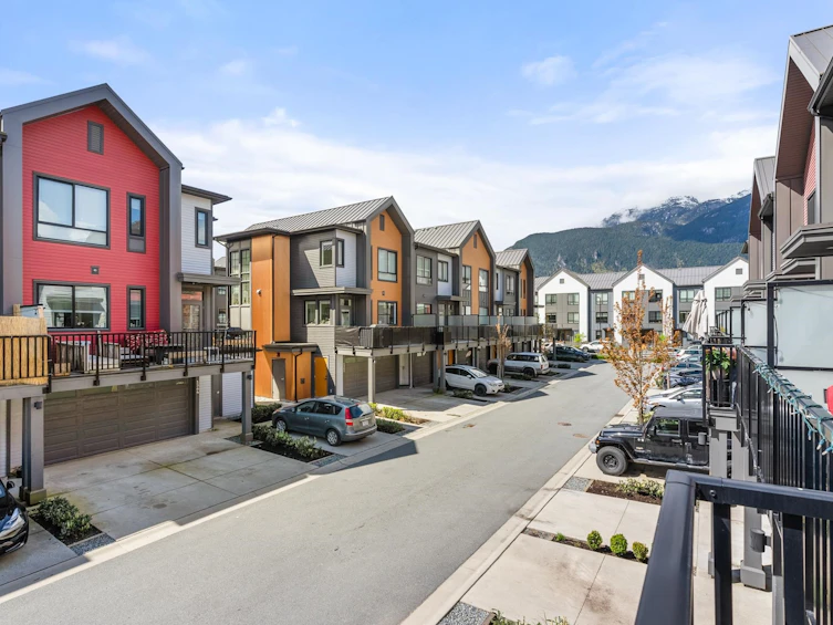 1369 Marinaside Place, Squamish, BC, V8B 1A8 - 36