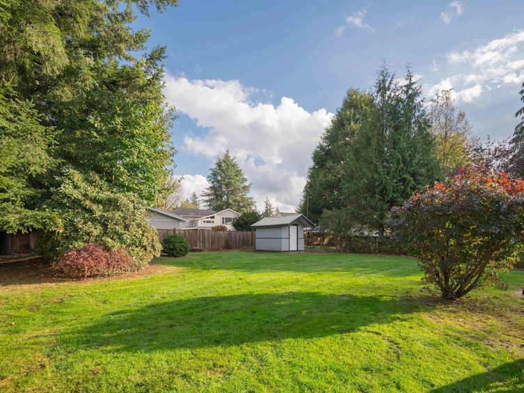 8892 Trattle Street, Langley, BC, V1M 2R9 - 35