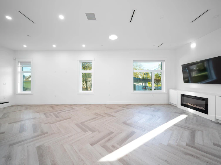 1260 E 54th Avenue, Vancouver, BC, V5X 1L9 - 7