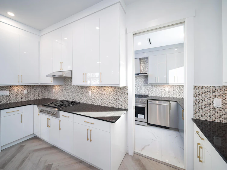 1260 E 54th Avenue, Vancouver, BC, V5X 1L9 - 15