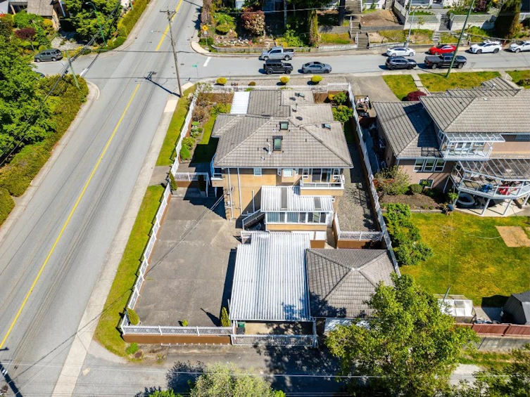 8108 Royal Oak Avenue, Burnaby, BC, V5J 5J5 - 34